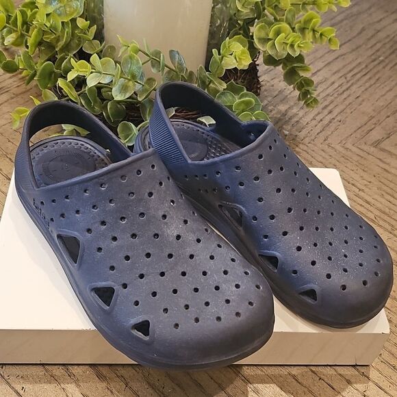 Kids Navy Slip-On Clog Totes Size 13-1 - Picture 2 of 7